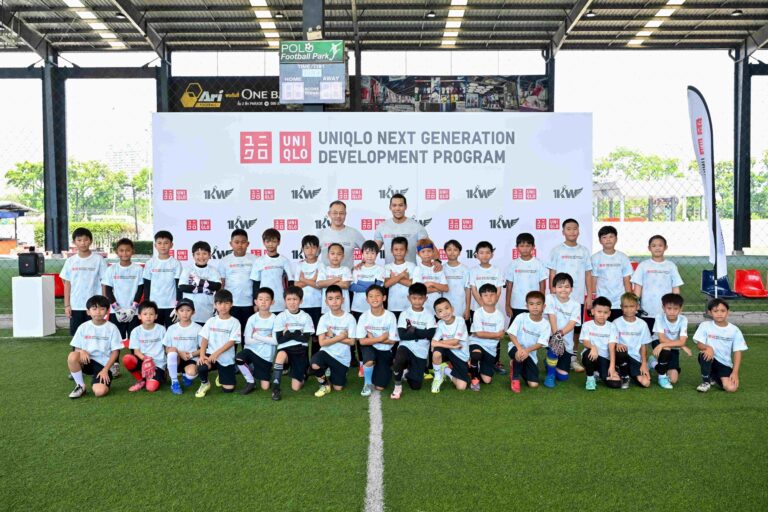 ยูนิโคล่ และ ตอง-กวินทร์ ร่วมจัดกิจกรรมฝึกทักษะฟุตบอล ภายใต้โครงการ UNIQLO Next Generation Development Program ครั้งที่ 3