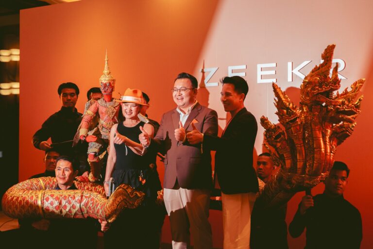 ZEEKR Thailand สร้างปรากฏการณ์ความสำเร็จ กับงาน “ZEEKR DRIVES US BEYOND – EXCLUSIVE NIGHT PARTY” ฉลองยอดส่งมอบรถทะลุ 2,000 คันในประเทศไทย ตอกย้ำกระแสรถไฟฟ้าพรีเมียม-ลักชูรีมาแรง!