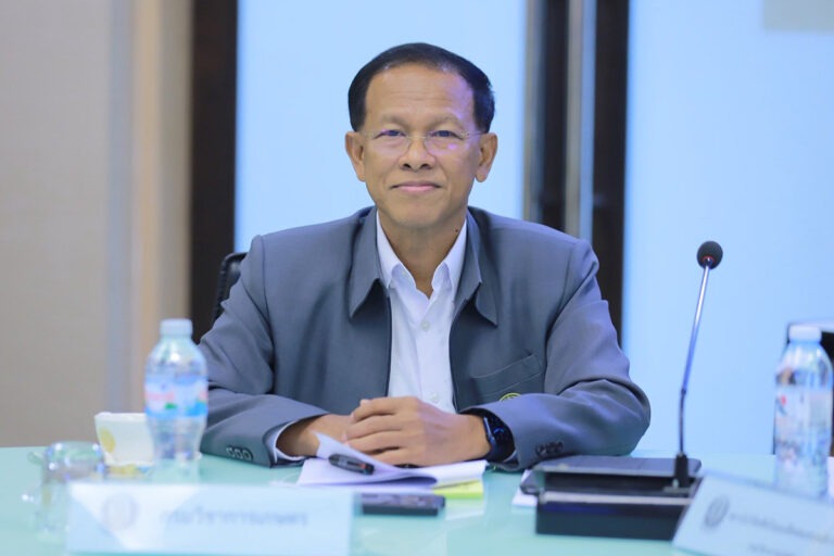 กรมวิชาการเกษตร ถ่ายทอดเทคโนโลยี ผลิต“แหนแดง”เชิงพาณิชย์ สร้างอาชีพ เพิ่มรายได้สู่ 2 วิสาหกิจชุมชนเมือง 2 แคว