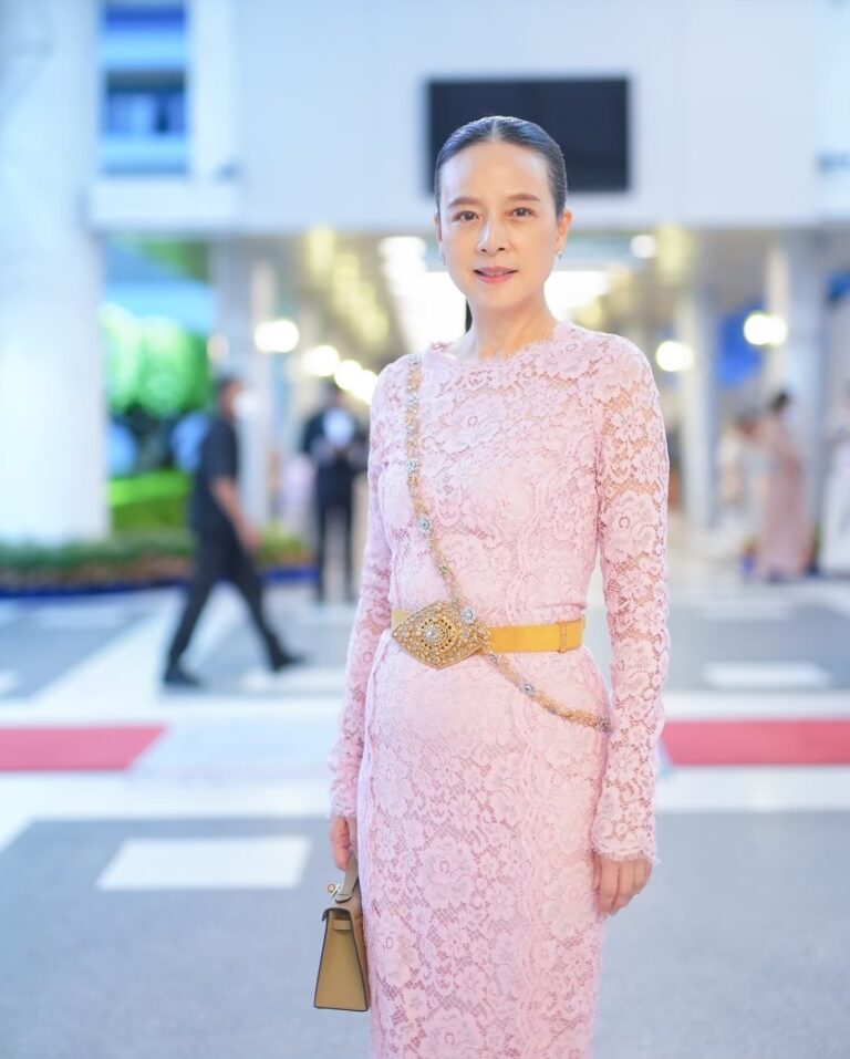 มาดามแป้ง ผนึกกำลัง กรมส่งเสริมวัฒนธรรม ส่งเสริมศิลปินแห่งชาติ ร่วมผลักดันความร่วมมือกับวิทยาลัยนาฏศิลปสุพรรณบุรีและวิทยาลัยช่างศิลปสุพรรณบุรี ปลุกพลังศิลป์…สร้างเสน่ห์วัฒนธรรมเมืองสุพรรณบุรี