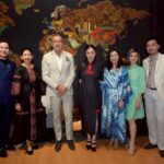 นางสาวฐาปนีย์ เกียรติไพบูลย์ ผู้ว่าการ การท่องเที่ยวแห่งประเทศไทย ททท. ร่วมหารือกับผู้บริหารของ Jim Thompson เพื่อส่งเสริมการท่องเที่ยวเชิงวัฒนธรรม ขับเคลื่อน Soft Power “ผ้าไหมไทย” สู่เวทีโลก