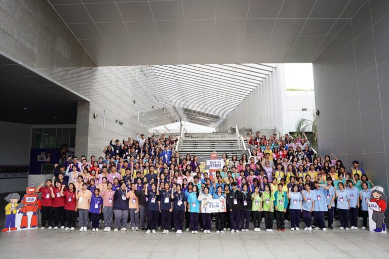 Sea (ประเทศไทย) และพันธมิตร เดินหน้าจัดโครงการ “Women Made: Girl in STEM” ปีที่ 2 จุดพลังครู-นักเรียน สร้างห้องเรียน STEM สำหรับทุกคน