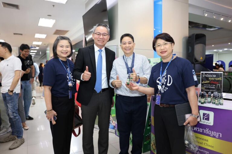 SME D Bank ทำถึง ‘SME D Market’ เดือน ก.ย.68 สุดปัง!! ช่วยผู้ประกอบการยิ้มกว้าง รายได้เพิ่ม ปลุกคึกคักให้เศรษฐกิจไทย