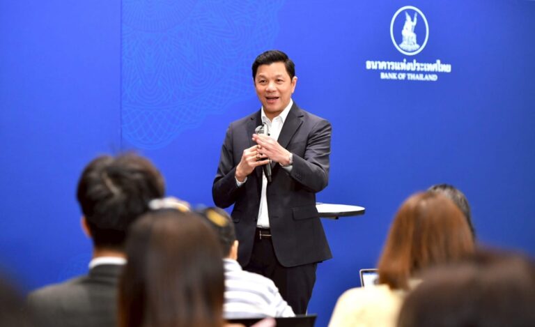 ผู้ว่าแบงก์ชาติ เปิดเวทีพบสื่อครั้งแรกชู 3 ภารกิจ – อิสระจากการเมือง