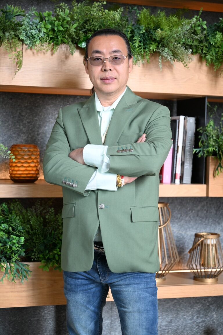 Exclusive Interview: หงส์ไทย:ยกระดับภูมิปัญญาสมุนไพรไทยสู่สุขภาพยุคใหม่
