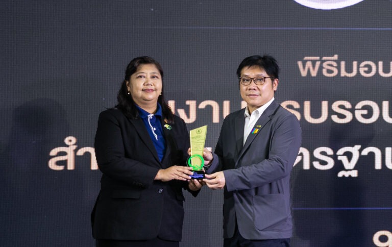 บิ๊กซี คว้า 2 รางวัล สถานที่จำหน่ายสินค้า “Q” และ “เกษตรอินทรีย์” ระดับ Gold ต่อเนื่องเป็นปีที่ 7 ตอกย้ำมาตรฐานความปลอดภัยอาหารและการเป็นห้างค้าปลีกที่ยึดถือลูกค้าเป็นหัวใจหลักในการดำเนินงาน