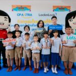 ซีพี แอ็กซ์ตร้า ร่วมกับ ล็อก แอนด์ ล็อก จัดกิจกรรม “โรงเรียนไร้ขยะ” ส่งมอบกระบอกน้ำรักษ์โลก ปลูกฝังการลดใช้ขวดพลาสติกให้เยาวชน
