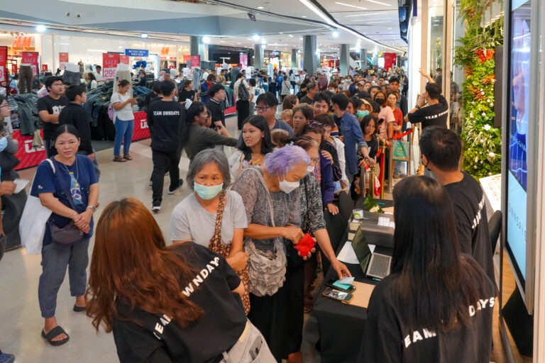 OWNDAYS เคียงข้างชาวหาดใหญ่ มอบแว่นตาฟรีผ่านโครงการ “ส่งมอบความชัดเจน ส่งต่อพลังใจให้กัน”
