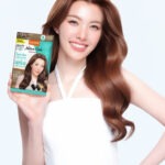 LOLANE NATURE CODE ดึง “ออม-กรณ์นภัส” นั่งแท่นพรีเซนเตอร์คนล่าสุดอย่างเป็นทางการ ชวนคน GEN ใหม่กล้าเปลี่ยนลุคสนุกกับสีผม ในคอนเซปต์ “สวยทุกลุค ออร่าทุก GEN”