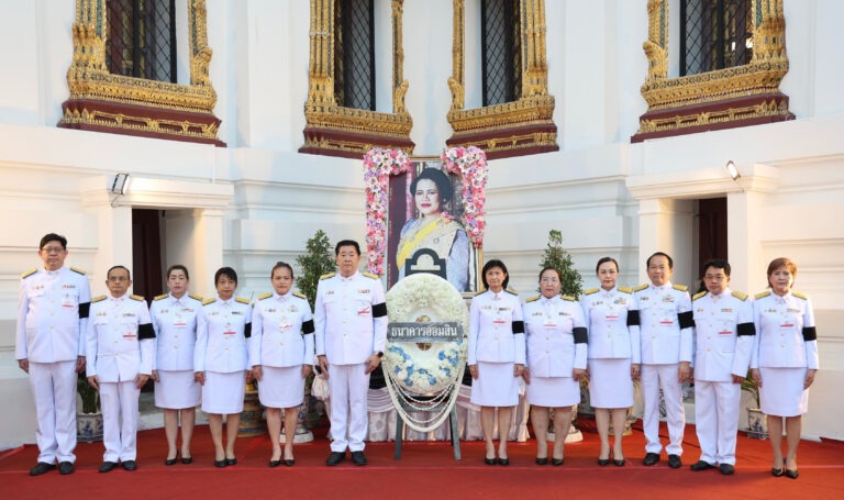 ออมสินร่วมเป็นเจ้าภาพพระพิธีธรรมสวดพระอภิธรรมพระบรมศพ สมเด็จพระนางเจ้าสิริกิติ์ พระบรมราชินีนาถ พระบรมราชชนนีพันปีหลวง