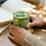 เปิดโลก ‘มัทฉะ’ ต้นตำรับเครื่องดื่มจากญี่ปุ่น Matcha Lover ต้องรู้ แล้วจะดื่มได้อร่อยกว่าเดิม