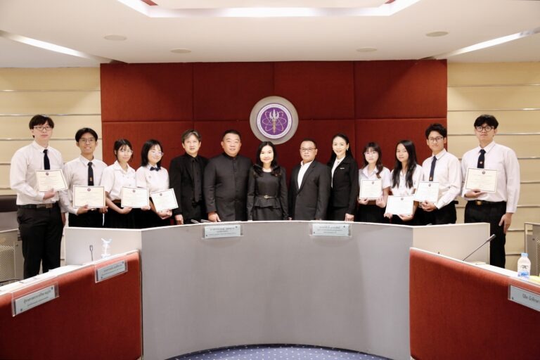 เอ็กซอนโมบิลเดินหน้าสนับสนุนการศึกษาไทยต่อเนื่องสู่ปีที่ 43 ผ่านกองทุน “เอ็กซอนโมบิล สมโภชกรุงรัตนโกสินทร์ 200 ปี”