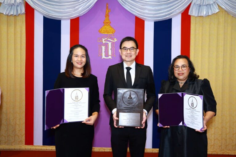 ศูนย์เรียนรู้โรงไฟฟ้าขนอม รับพระราชทานรางวัล “อนุรักษ์ศิลปสถาปัตยกรรมประจำปี 2567 ประเภท ก. งานอนุรักษ์มรดกทางสถาปัตยกรรมและชุมชน ระดับดีมาก”จากสมเด็จพระกนิษฐาธิราชเจ้า กรมสมเด็จพระเทพรัตนราชสุดา ฯ สยามบรมราชกุมารี