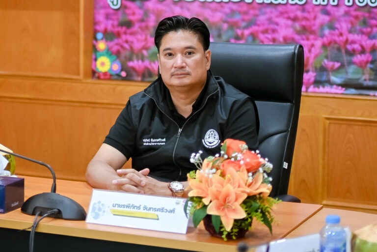 “รพีภัทร์” เดินหน้าคุมเข้มข้าวโพดปลอดการเผา ใช้ดาวเทียม–GIS ตรวจย้อนกลับ สกัด PM2.5 ย้ำ นโยบายรัฐมนตรีเกษตร ปกป้องเกษตรกรไทยควบคู่สิ่งแวดล้อม