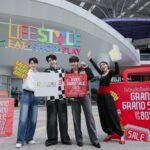โรบินสันไลฟ์สไตล์ ปลุกกำลังซื้อกลางปี จัดแคมเปญ “Robinson Lifestyle’s Grand Grand Sale” ลดใหญ่ทั้งศูนย์ฯ สูงสุด 80% ชวนกิน-ช้อปดีลสุดคุ้มจากกว่า 650 ร้านทั่วประเทศ ลุ้นและรับฟรี! รวมกว่า 2 ล้านบาท ที่โรบินสันไลฟ์สไตล์ทุกสาขา