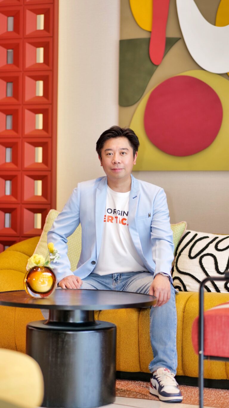 ออริจิ้น เวอร์ติเคิล สร้างแลนด์มาร์กใหม่บนทำเลบางแสน เผยโฉมตึกจริง-วิวจริง “ออริจิ้น เพลย์ บางแสน” ยืนหนึ่งคอนโดฯสูงที่สุดใกล้หาดบางแสน Rare Asset แบบ 3 in 1 อยู่เองก็คุ้ม ลงทุนก็ได้ ราคาเริ่ม 2.39 ล้านบาท*