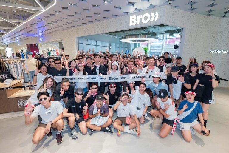 “ห้างเซ็นทรัล” เดินหน้าสนับสนุนแบรนด์ไทยศักยภาพ จับมือ “BROOO” เปิดแฟลกชิปสโตร์แห่งแรก ณ เซ็นทรัลชิดลม ยกระดับประสบการณ์รันนิ่งแวร์สู่ Urban Active Lifestyle