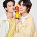 “คนแบกกุ้ง” เปิดตัว “เก่ง–น้ำปิง” Friend of Brand ครั้งแรกของแบรนด์ ส่งต่อภาพลักษณ์แบรนด์น้ำปลาไทยสู่คนรุ่นใหม่ ภายใต้แคมเปญ “รสชาติที่แบกทุกโมเมนต์”