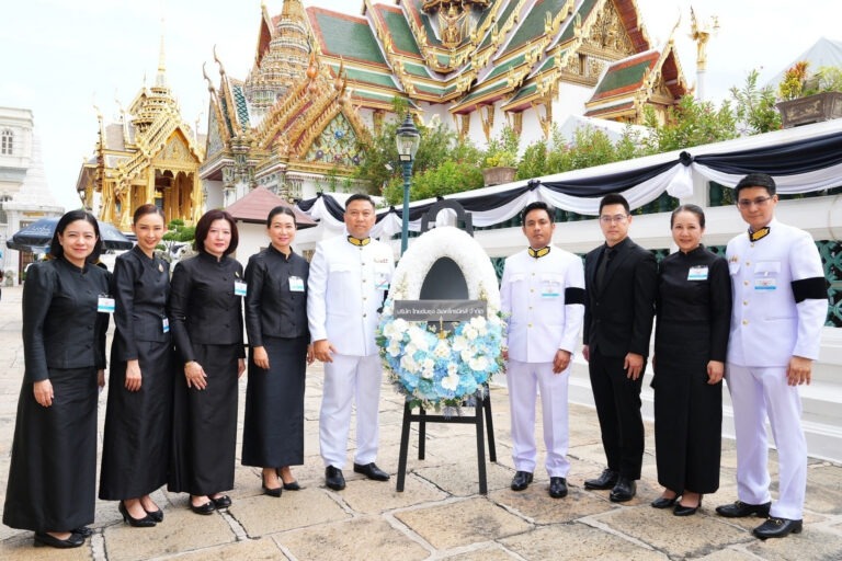 ไทยซัมซุง อิเลคโทรนิคส์ ร่วมเป็นเจ้าภาพพระพิธีธรรมสวดพระอภิธรรม พระบรมศพสมเด็จพระพันปีหลวง