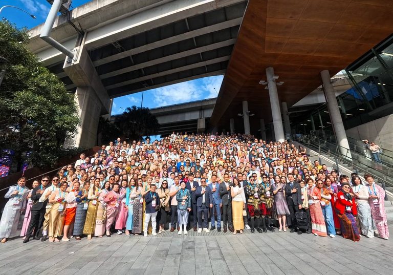 ✨ MDRT Thailand ร่วมสร้างความประทับใจบนเวทีโลก
ในงาน MDRT Global Conference 2026 ณ นครซิดนีย์ ประเทศออสเตรเลีย