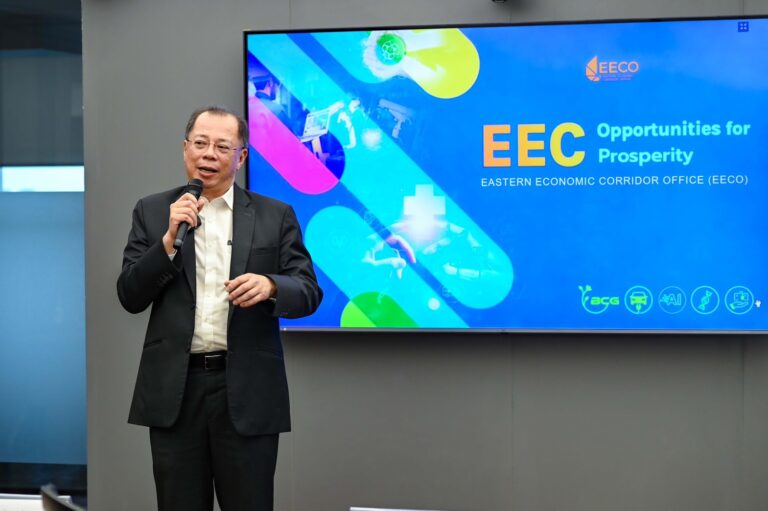 บทจ.รุ่น 3 เจาะยุทธศาสตร์ EEC เรียนรู้โครงสร้างพื้นฐาน–อุตสาหกรรมอนาคต เปิดมุมมองการลงทุน ยกระดับศักยภาพเศรษฐกิจไทย เชื่อมโอกาสความร่วมมือไทย-จีน