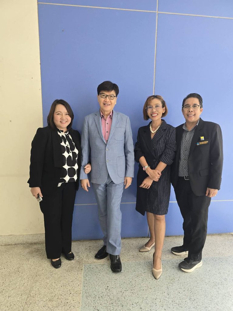 ผศ.ดร.ธีรพันธ์ โล่ห์ทองคำ วิทยากรบรรยาย “กลยุทธ์สร้างมูลค่าให้ธุรกิจสำหรับผู้ประกอบการรุ่นใหม่”