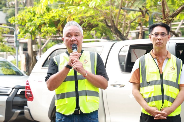กคช. ผนึกภาคี “รวมพลังช่างไทย” ลุยซ่อมบ้าน–เครื่องใช้ไฟฟ้า ช่วยชาวคลองจั่นหลังน้ำลด บรรเทาความเดือดร้อน