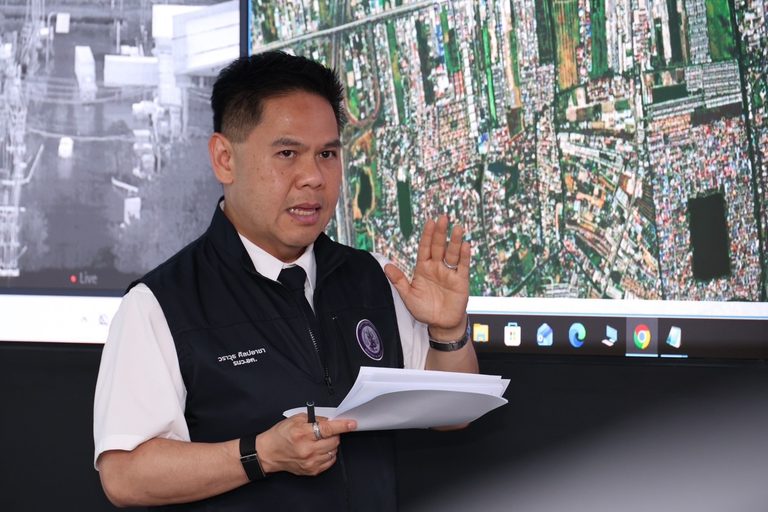 “วราวุธ” เผย ตัวเลขน้ำท่วมกระทบอุตสาหกรรม 55 จว. เสียหาย 147 ล้าน ผู้ประกอบการ 4,216 ราย กทม.หนักสุด สั่งอุตฯจังหวัดช่วยเหลือ ปชช.